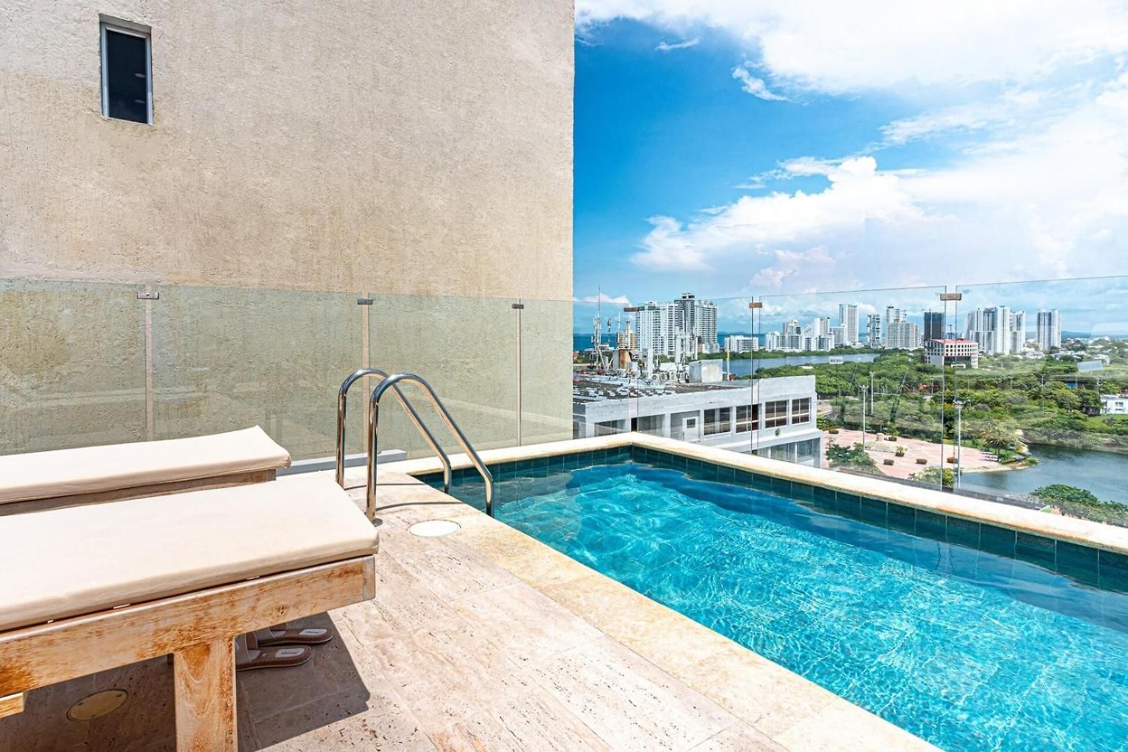 Stylish Duplex Loft - Panoramic Rooftop Pool Apartamento *