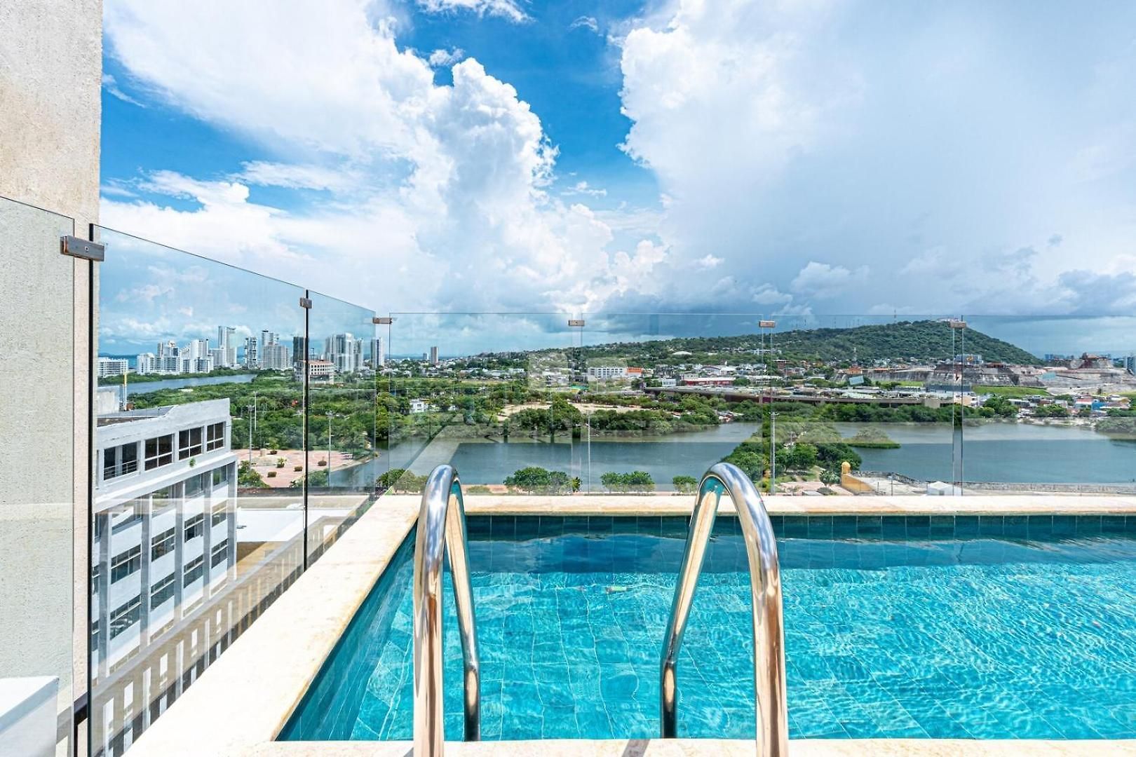 Stylish Duplex Loft - Panoramic Rooftop Pool Apartamento *