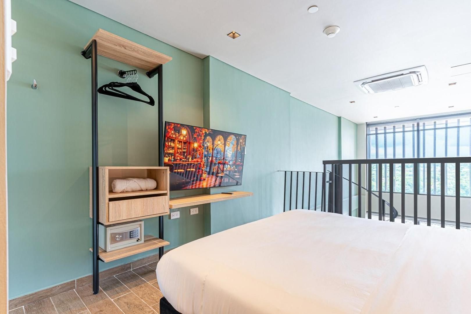 Stylish Duplex Loft - Panoramic Rooftop Pool Cartagena