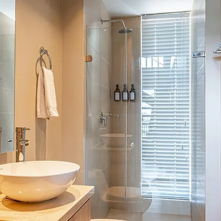 Stylish Duplex Loft - Panoramic Rooftop Pool Apartamento