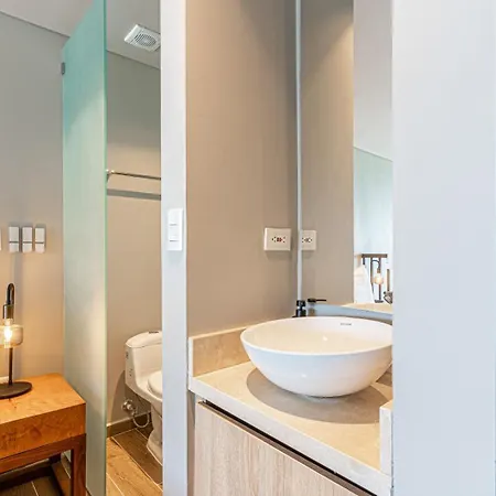 Stylish Duplex Loft - Panoramic Rooftop Pool * Cartagena
